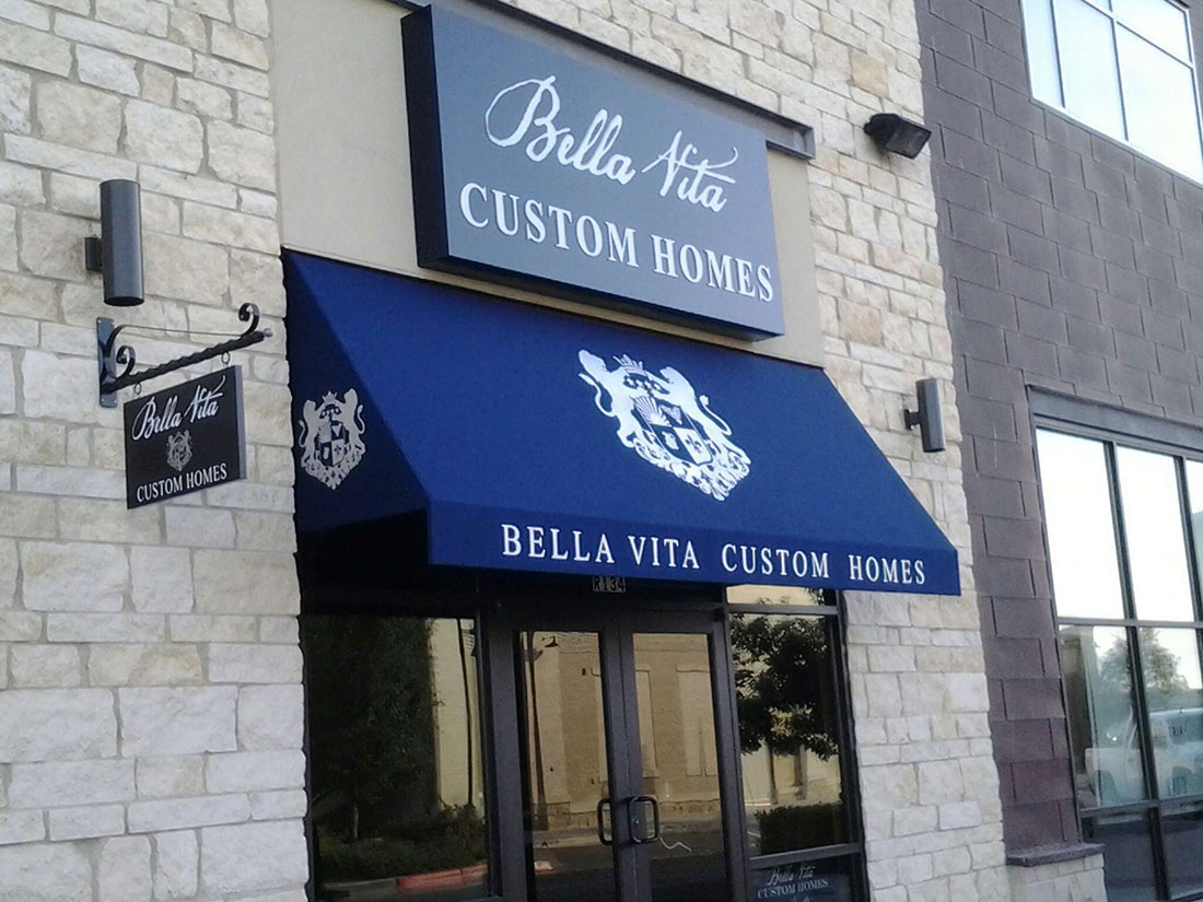 Bella Vita Custom signage